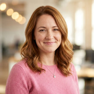 Emily Watson, manager Klantenservice bij Wrenforda
